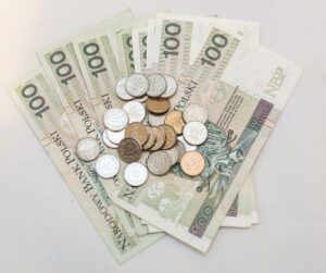 Grafika dekoracyjna porady: Kto ma prawo do ogłoszenia upadłości konsumenckiej ?