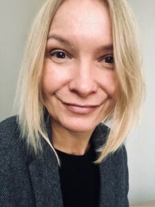 JOANNA WIECZOREK