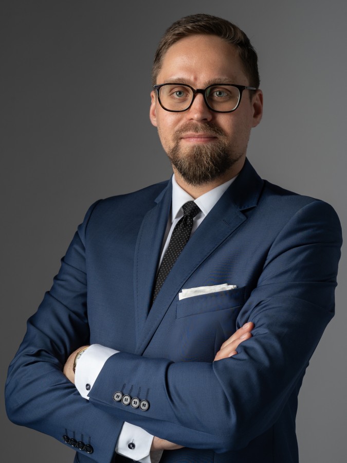 DARIUSZ JARMOC