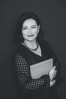 Paulina Głownia-Tacakiewicz