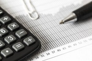 Grafika dekoracyjna porady: Środki bezpieczeństwa finansowego – co oznacza pismo z banku i jak na nie zareagować?